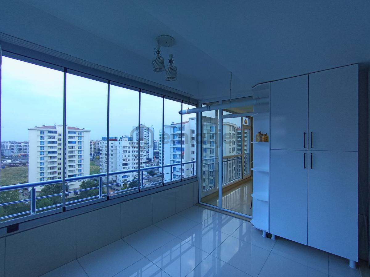 Ceylanlar Avm Civarı Ultra Lüks 4+1 Ara Kat Sitede Daire - 6