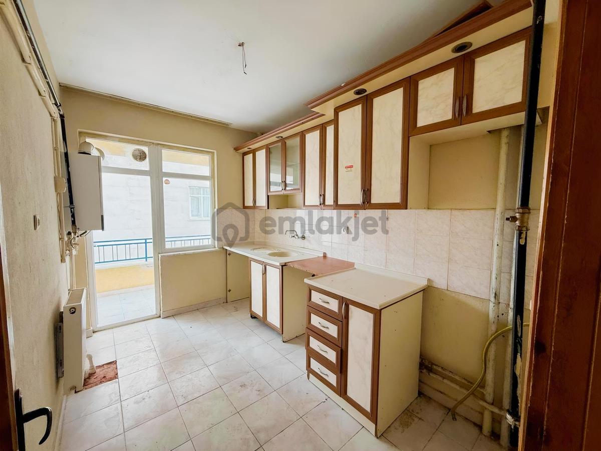 Net Emlaktan 3+1 Ara Kat Güney Cephe Fırsatt Satılık Daire - 18