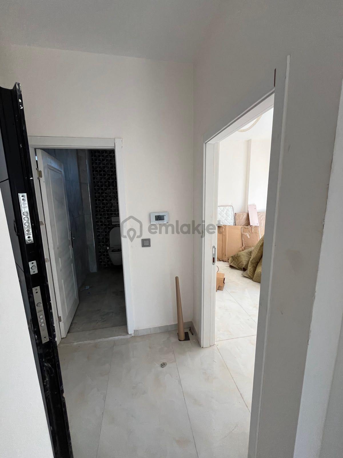 Sahibinden Avsallarda 1+1 Sıfır Asansörlü Daire - 3