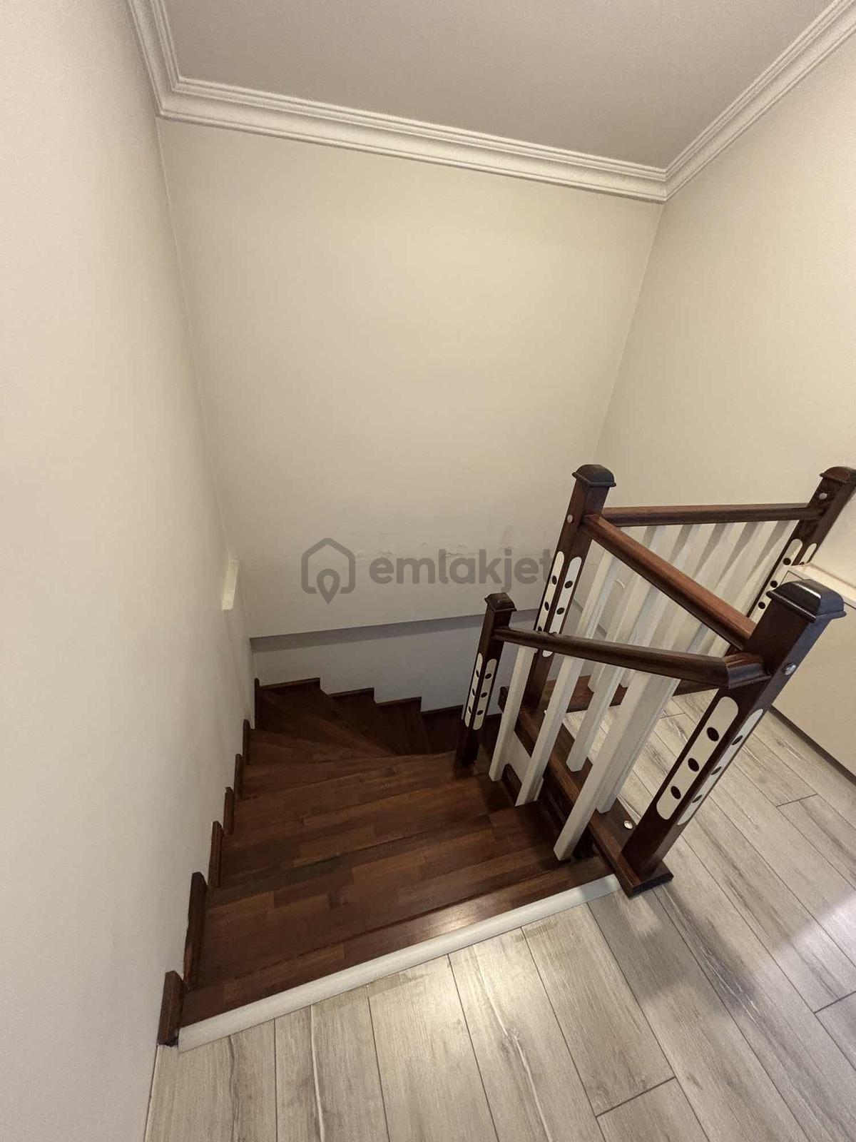 Hatipoğlu Sitesinde Satılık 2+1 Dubleks Daire - 11