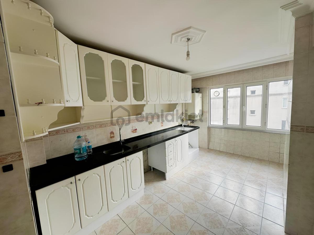 Doğu'da Ulaşıma Yakın Asansörlü 3+1 Kiralık Daire