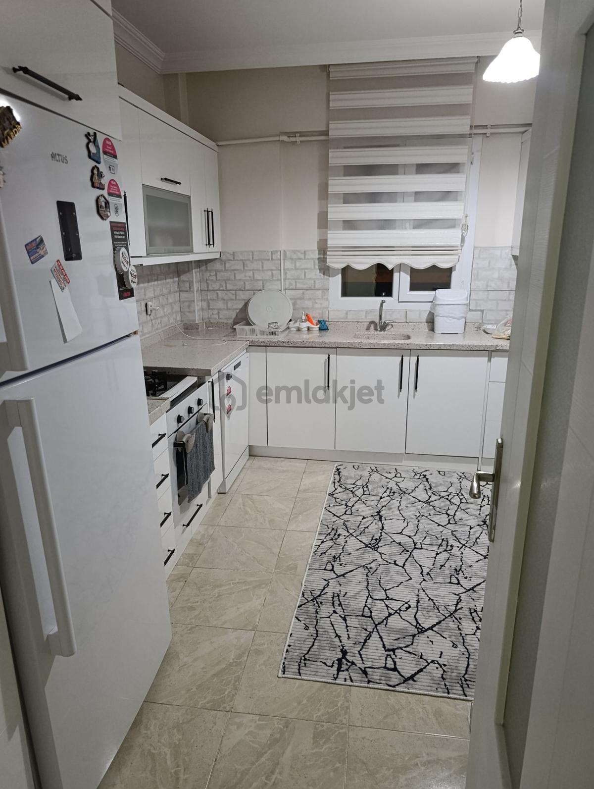 Sahibinden Lüx Ve İçi Yapılı 3+1 Köşe Daire - 3