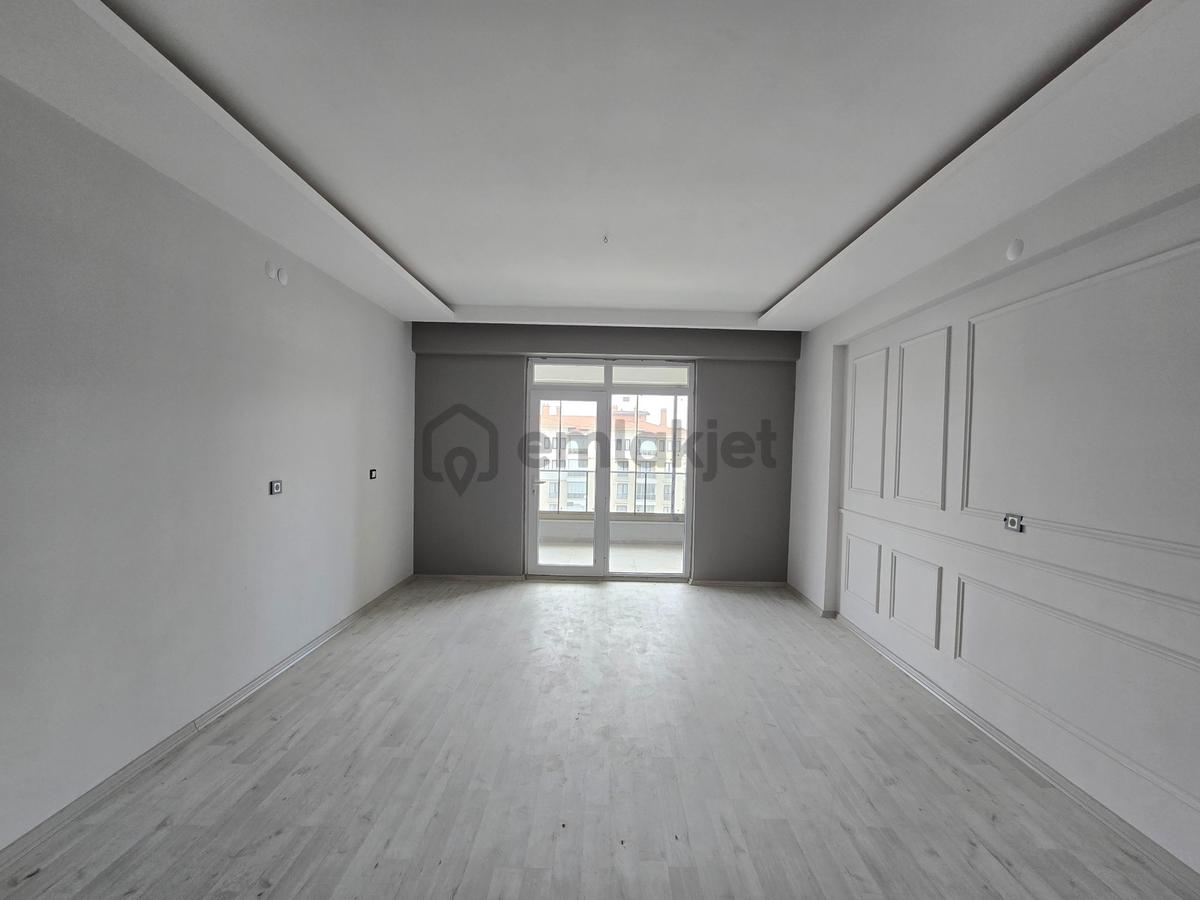 Kovanağzı Mahallesinde | Gazze Caddesine Cephe | 3+1 Daire - 22