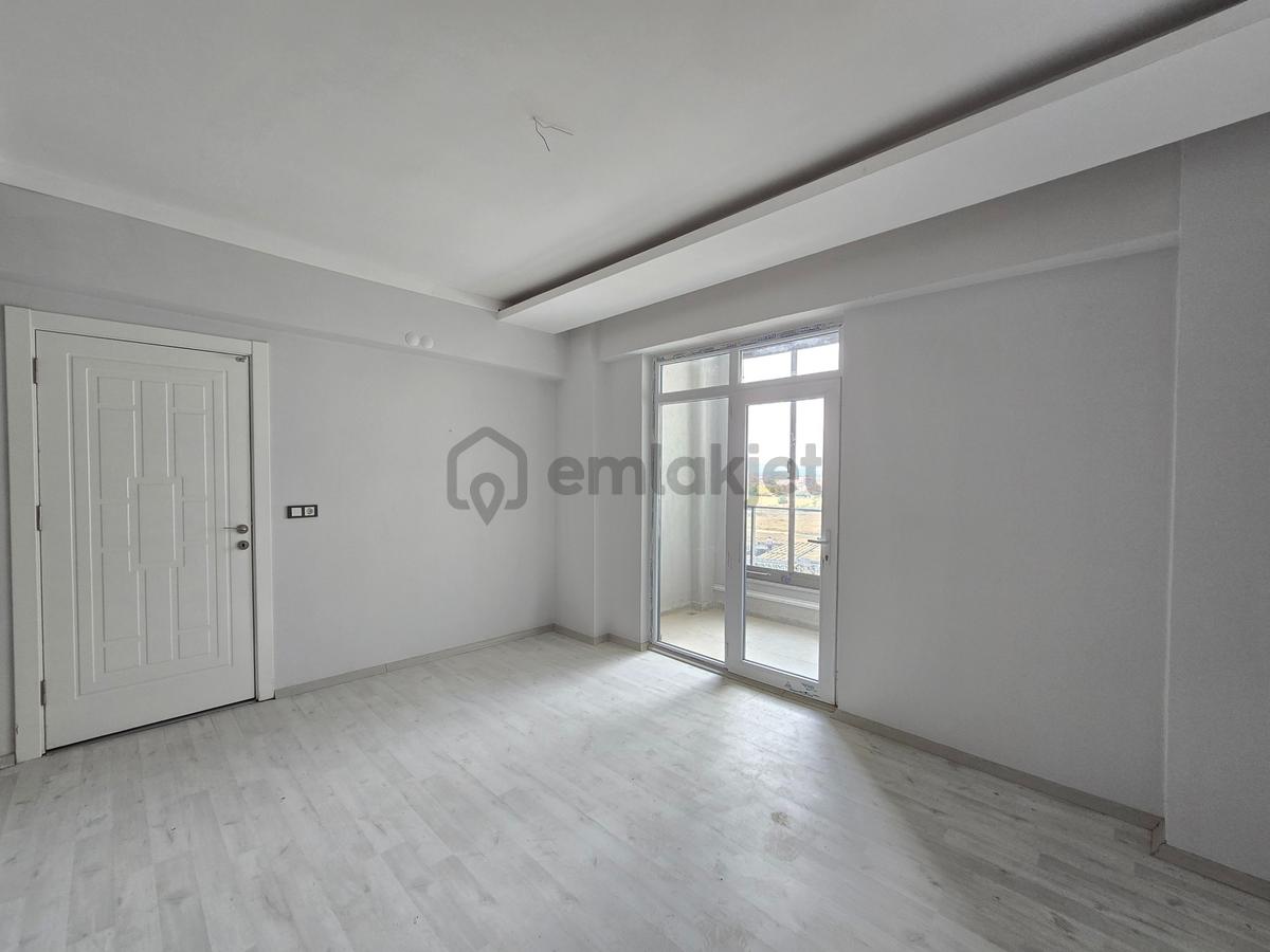 Kovanağzı Mahallesinde | Gazze Caddesine Cephe | 3+1 Daire - 45