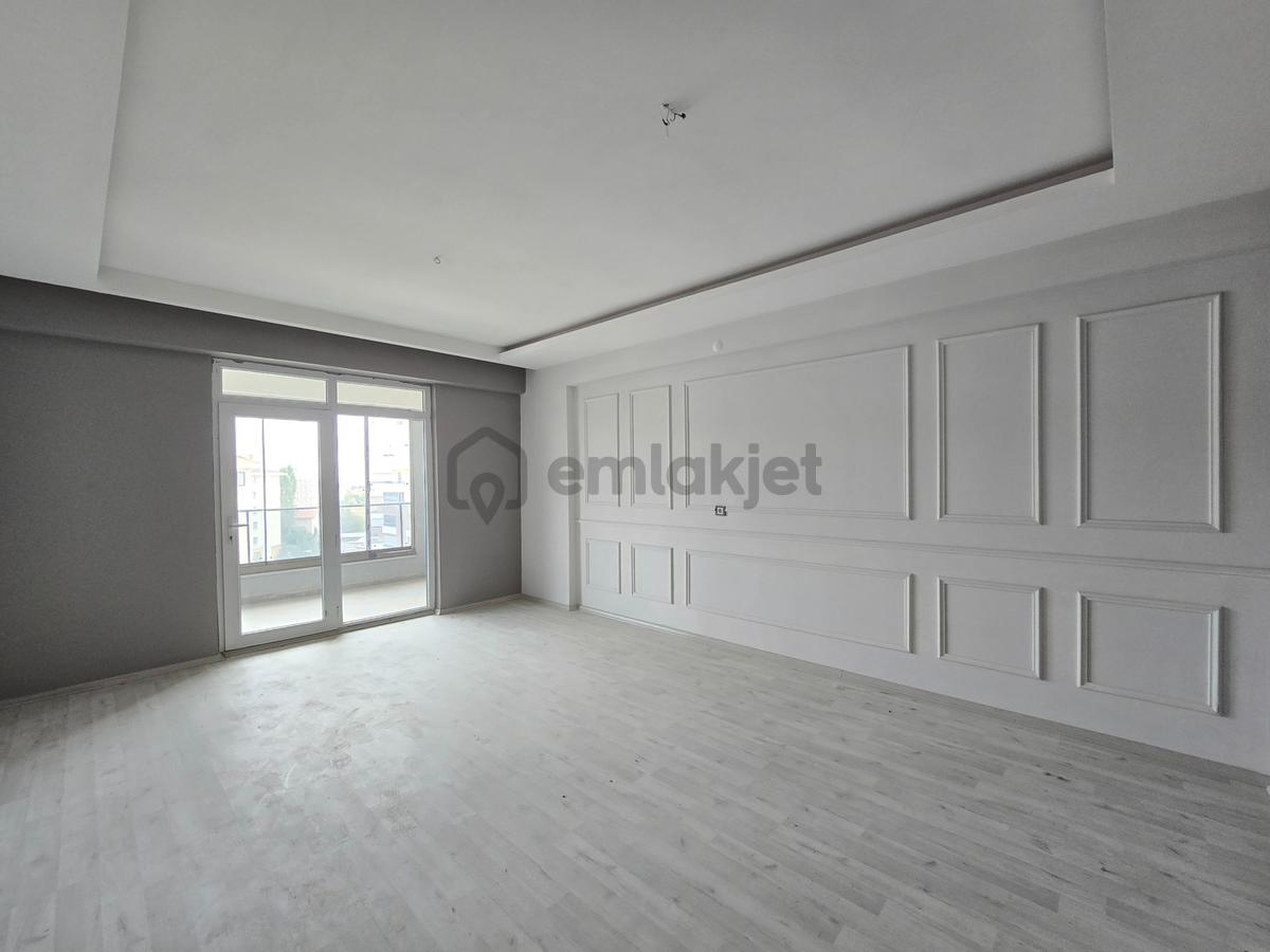 Kovanağzı Mahallesinde | Gazze Caddesine Cephe | 3+1 Daire - 4
