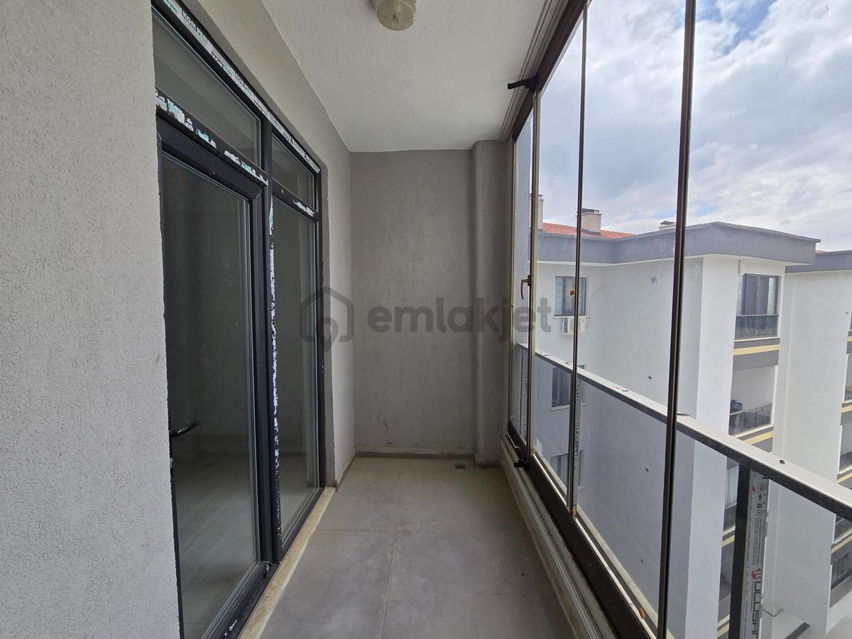 Kovanağzı Mahallesinde | Gazze Caddesine Cephe | 3+1 Daire - 48