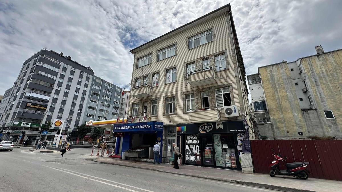 Şehir Merkezi 7 Kat Ticari İmarlı Bina + Daireler - 18