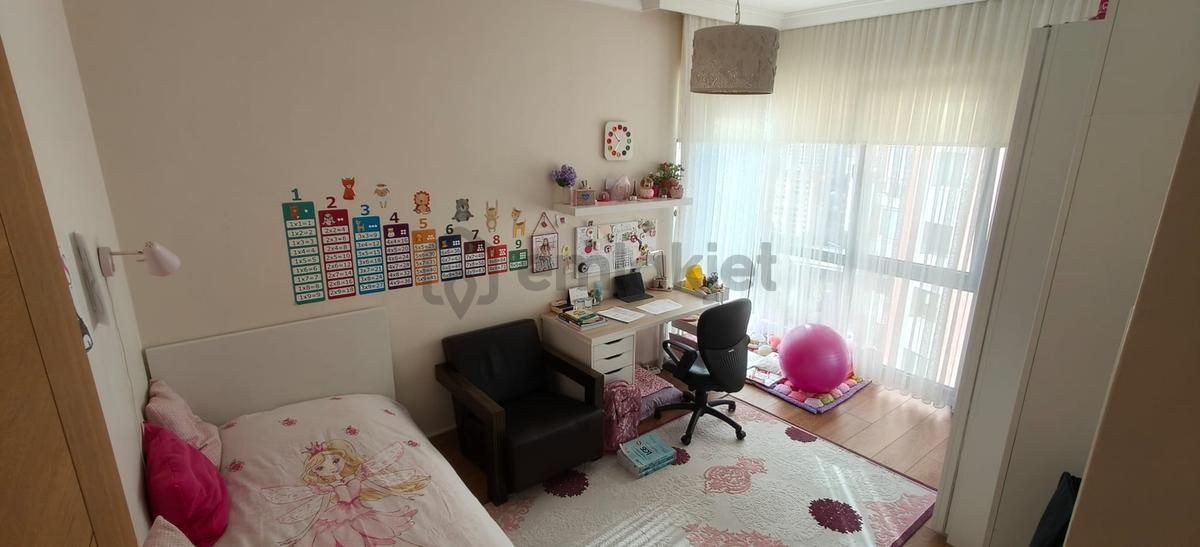 Farilya Rezidans 4+1 200 M2 Güney Doğu Cephe Kiralık Daire - 4