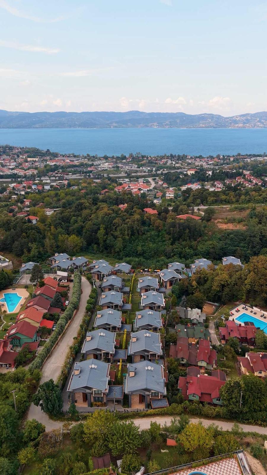 Emlakçe G Y M' Den Sapanca'da Satılık Villa - 2