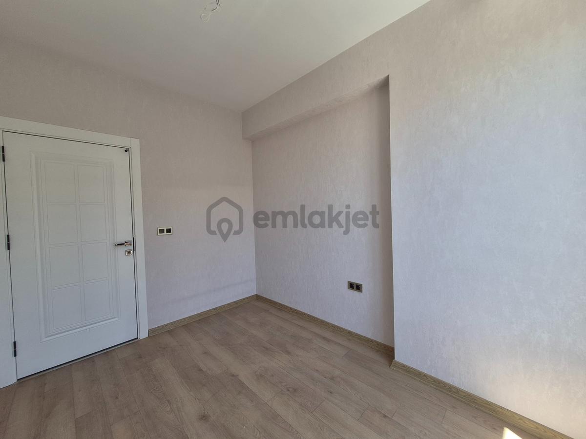 Esenler Mah. Cadde Üzeri İşyapar'dan Sıfır 4+1 Lüks Daire - 52