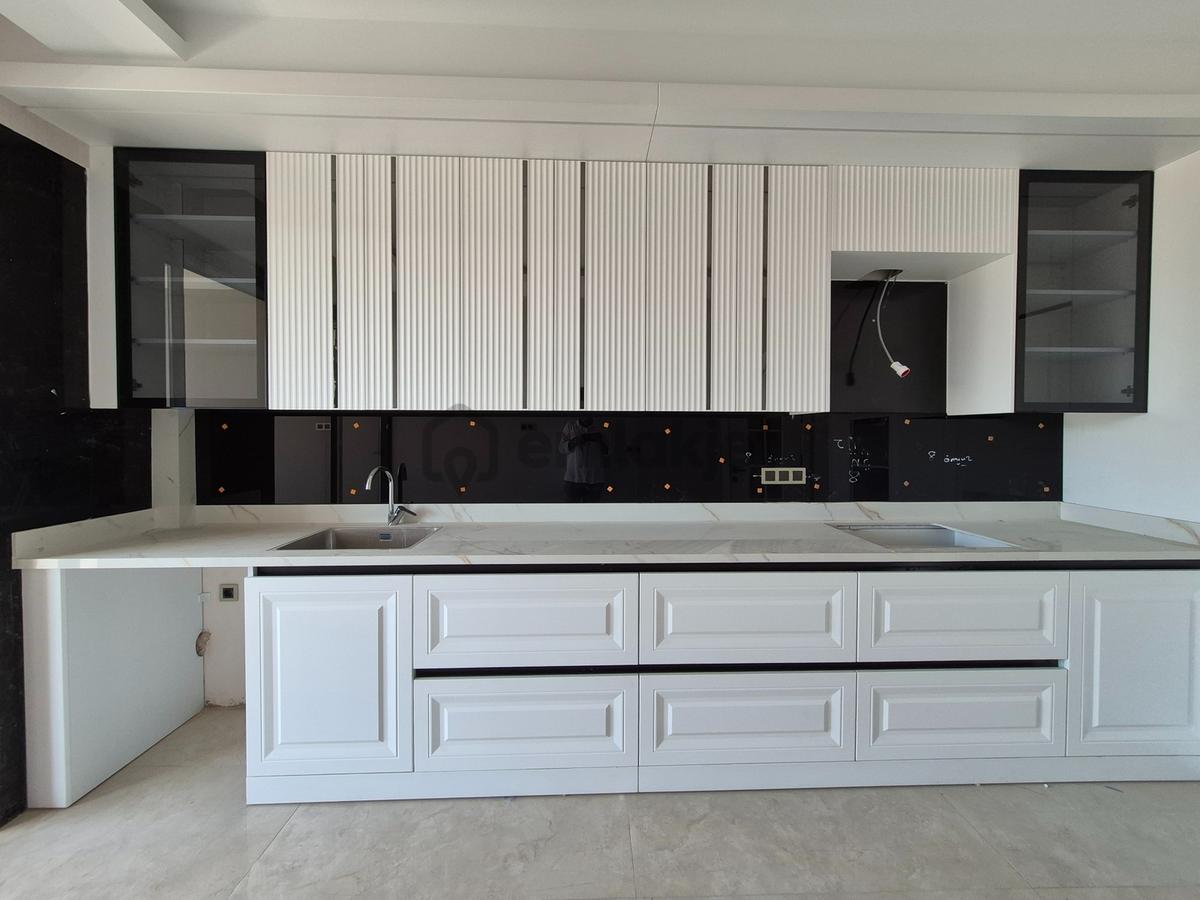 Esenler Mah. Cadde Üzeri İşyapar'dan Sıfır 4+1 Lüks Daire - 17