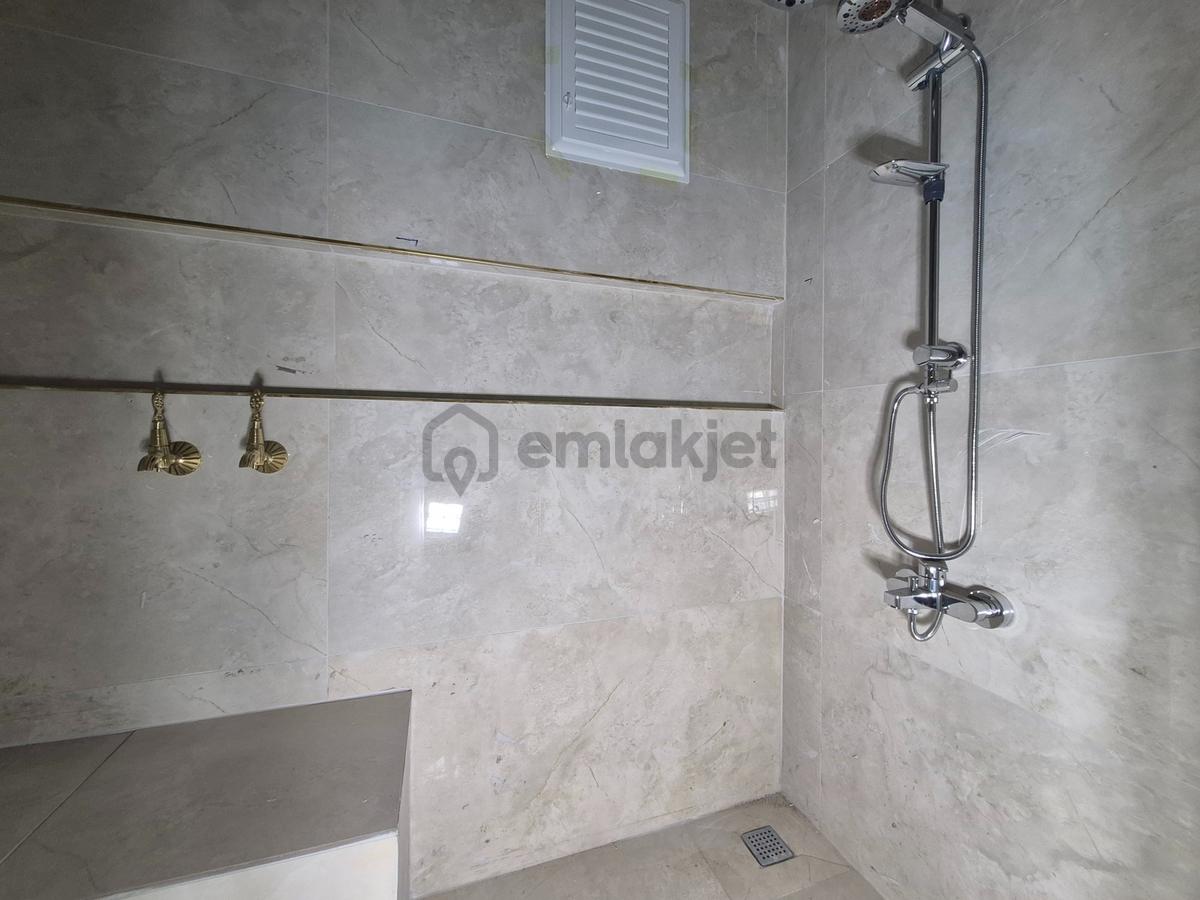 Esenler Mah. Cadde Üzeri İşyapar'dan Sıfır 4+1 Lüks Daire - 55