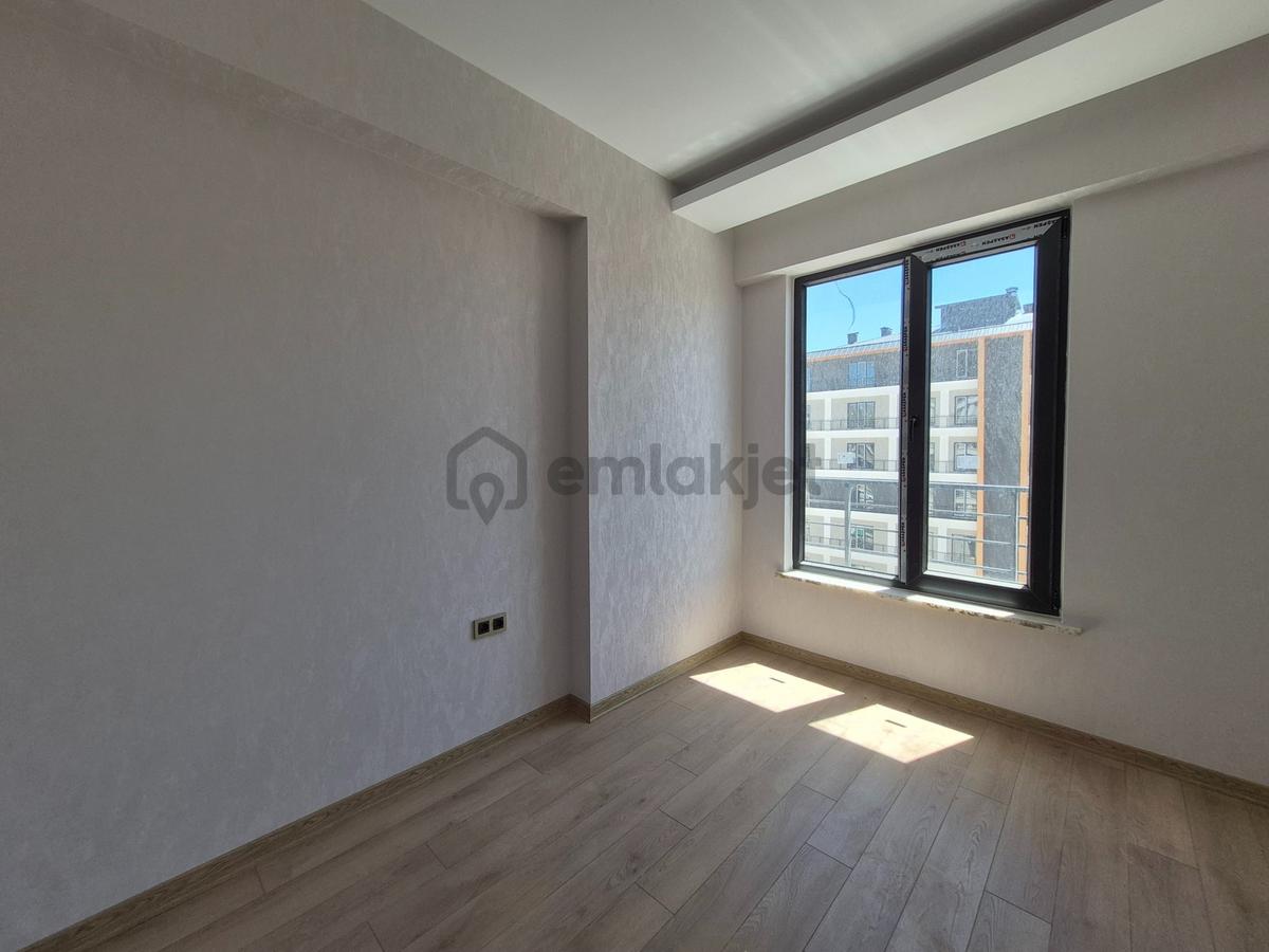 Esenler Mah. Cadde Üzeri İşyapar'dan Sıfır 4+1 Lüks Daire - 53