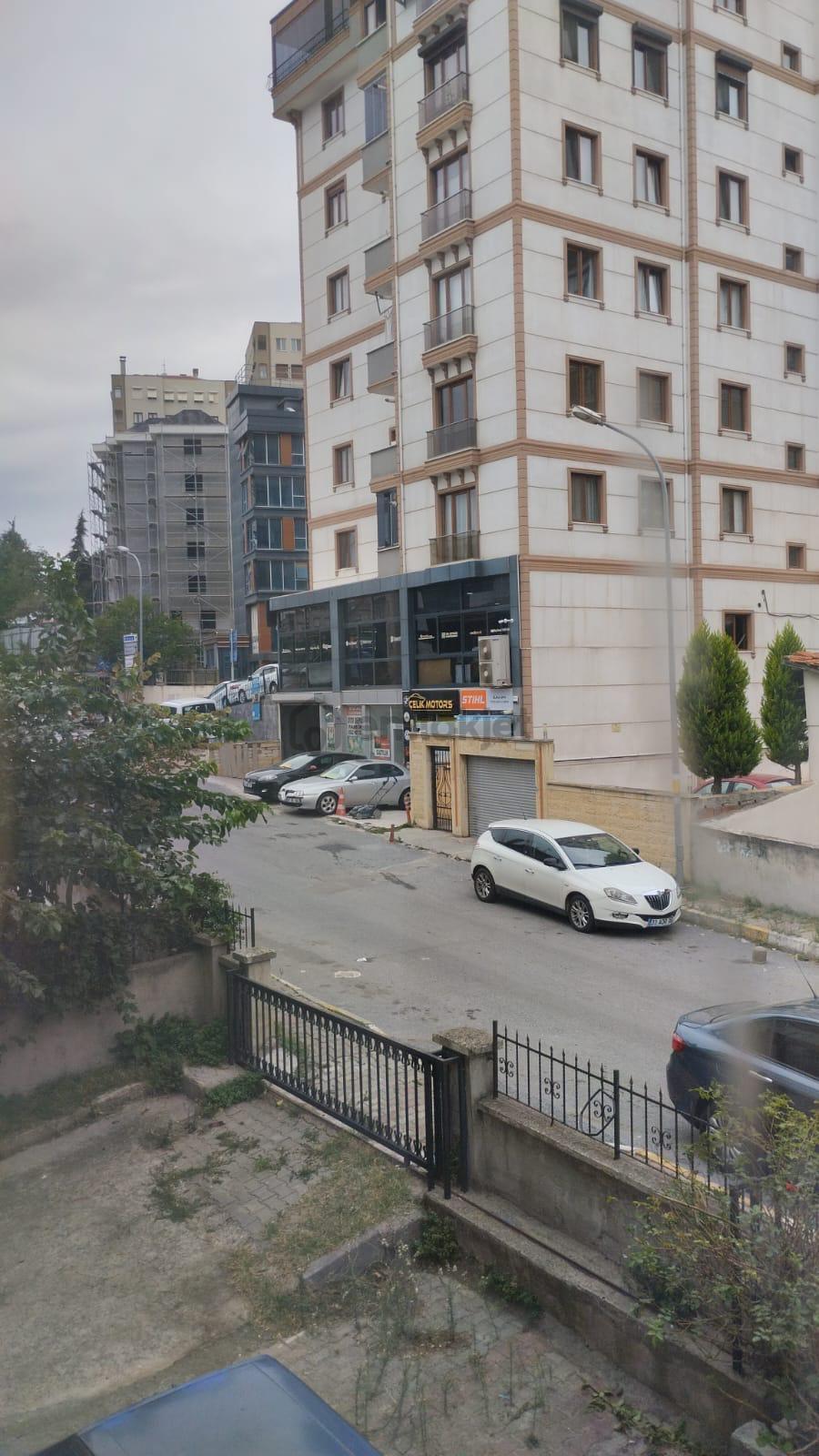 Bahçelievler Mah Satılık Bakımlı 2+1 Daire - 2