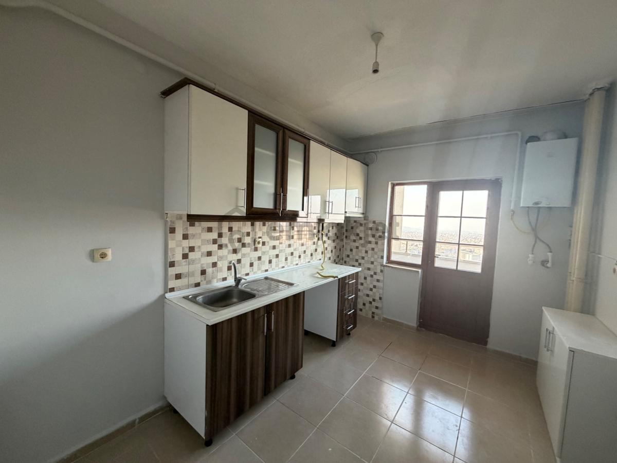 Kernek İnderesi Tokide Kiralık 3+1ara Kat Daire - 27