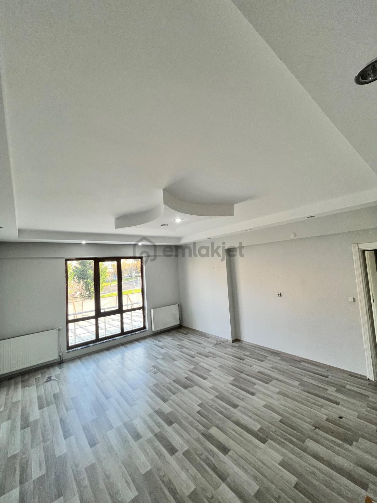 Sahibinden Doğukent'te Geniş Balkonlu Ve Bakımlı 3+1 Daire - 21