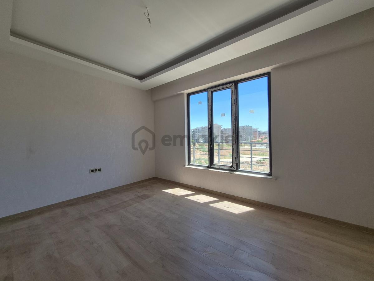Esenlerde 3+1 Cadde Üzerinde, Sıfır Ve Yerden Isıtmalı Daireler - 32