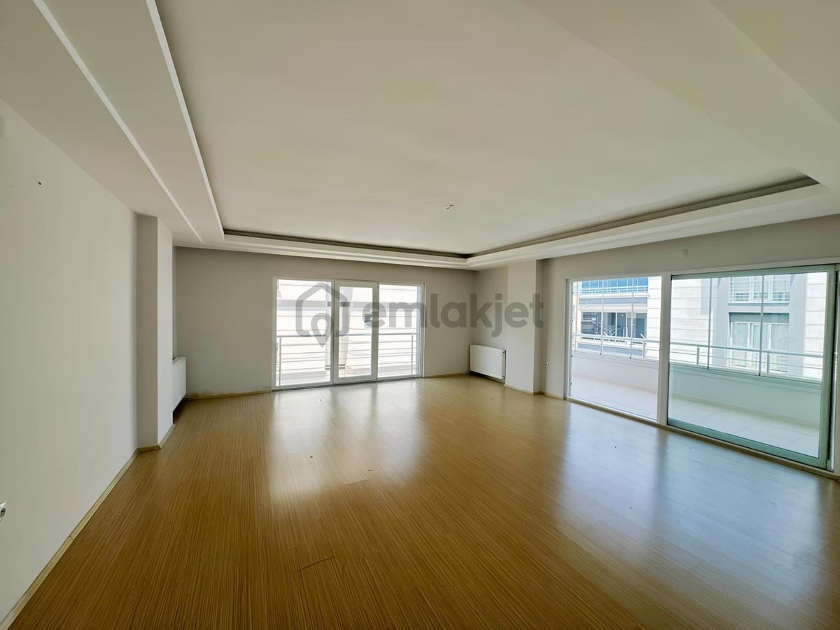 Atakum Cağaloğlunda Site İçinde Balkonlu Ferah Kiralık 3+1 Daire - 11