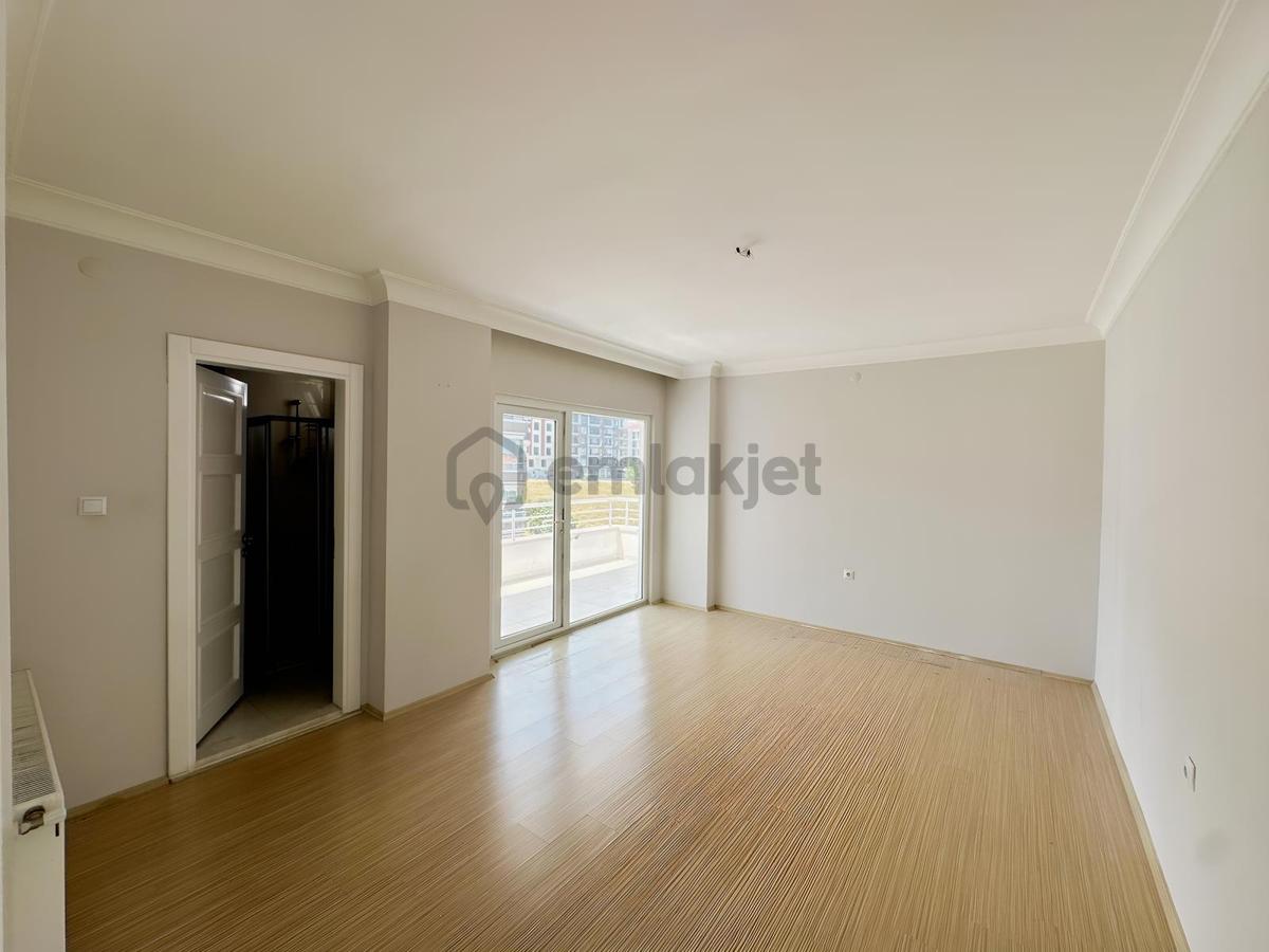 Atakum Cağaloğlunda Site İçinde Balkonlu Ferah Kiralık 3+1 Daire - 18