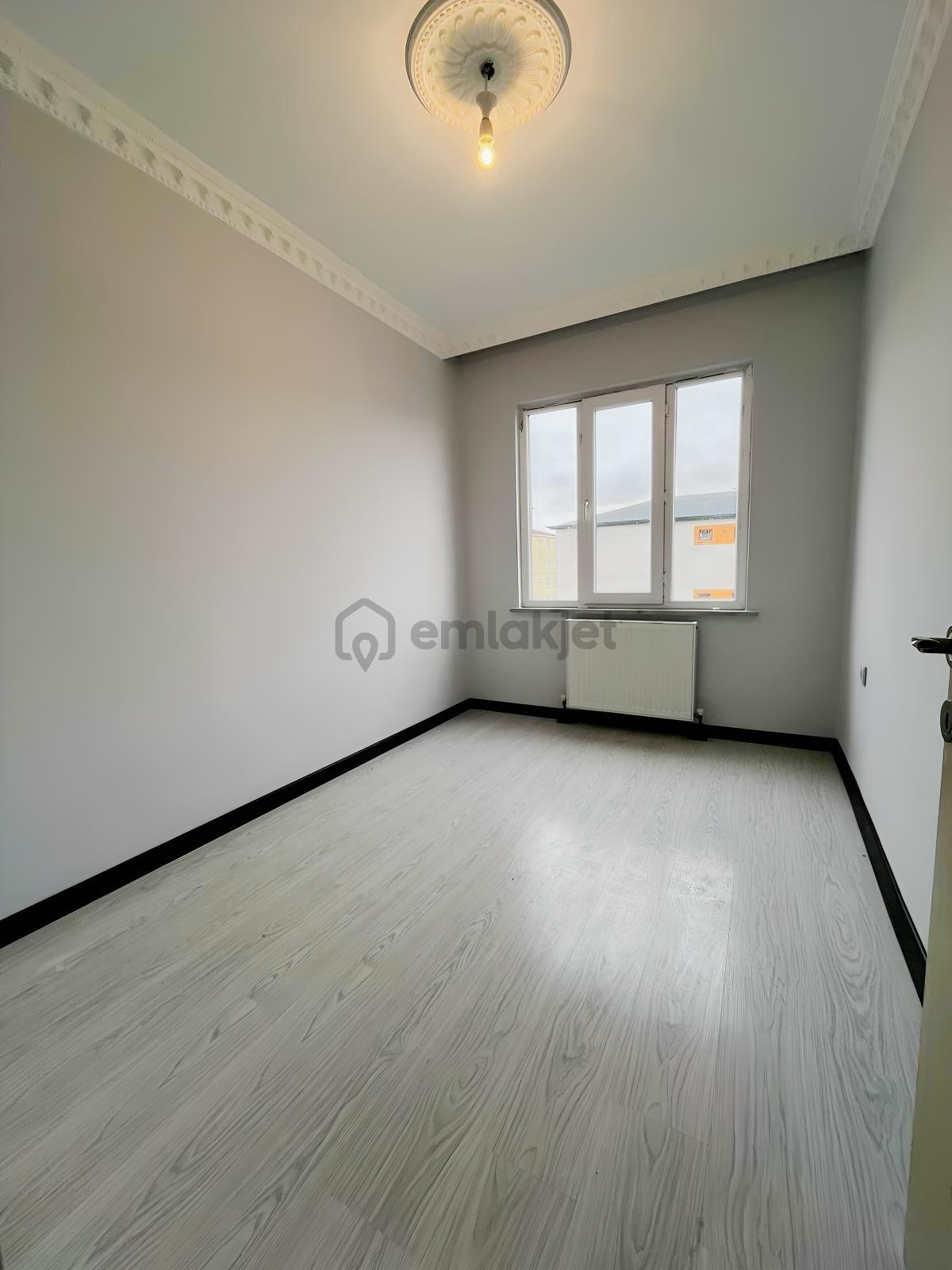 Kiralık Ara Kat 3+1 Ebeveyn Banyolu - 4