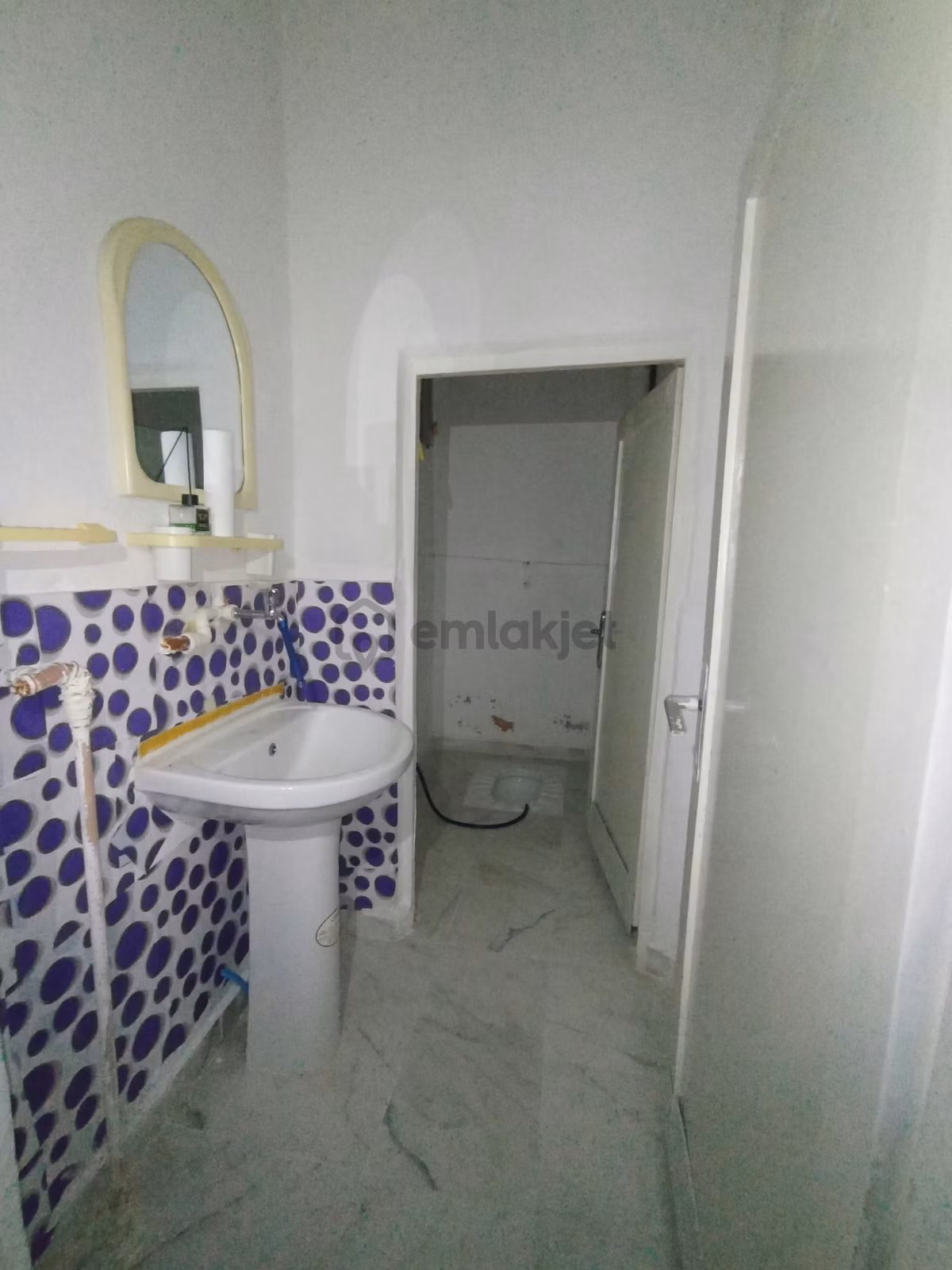 Nalçacıda Eşyalı Kiralık 1+1 Daire - 6