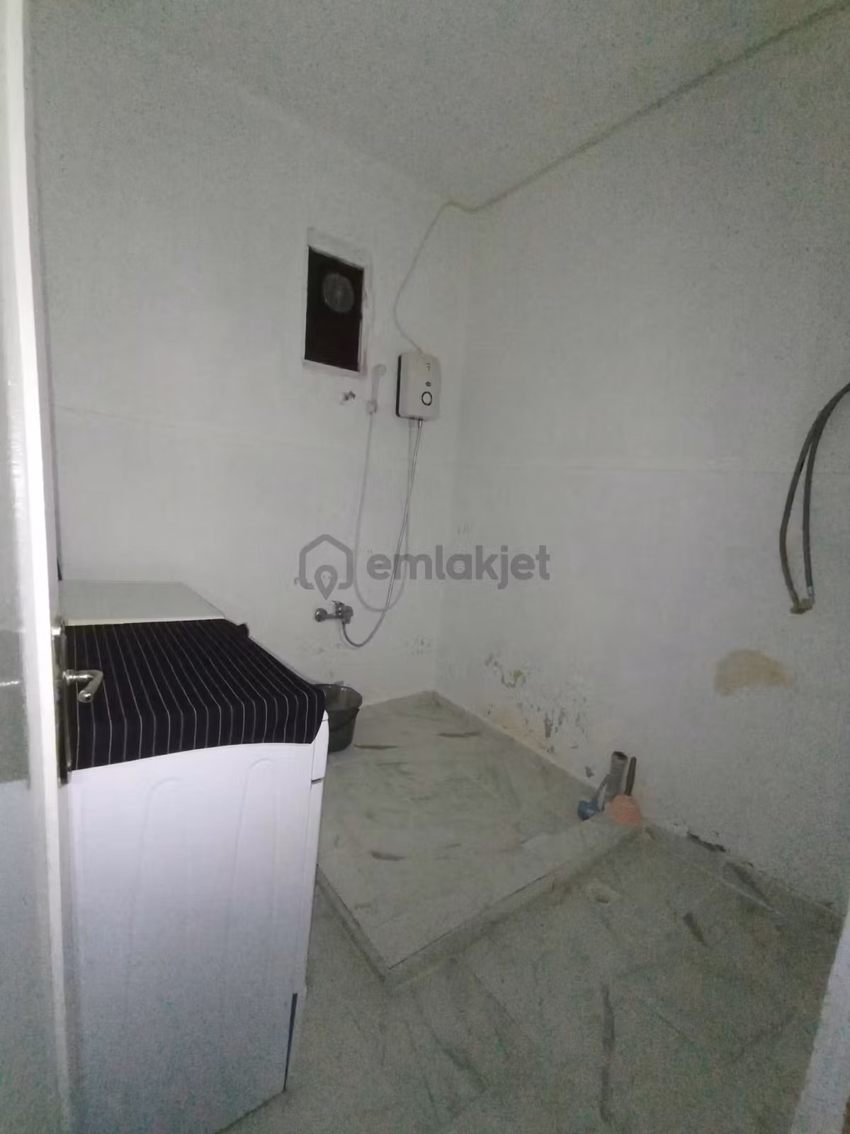 Nalçacıda Eşyalı Kiralık 1+1 Daire - 7