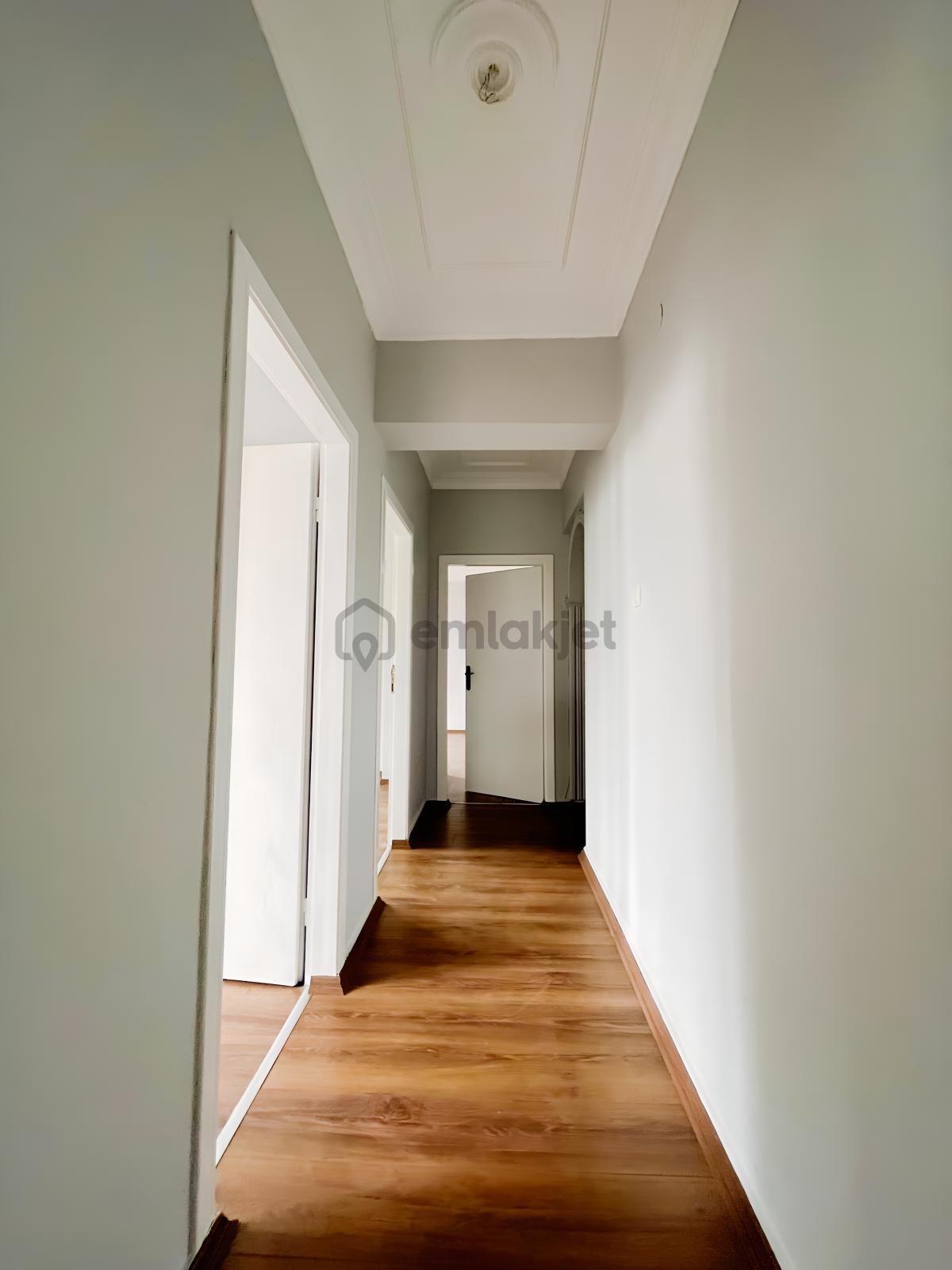Demetevlerde Asansörlü Boyalı E.banyolu Arakat 4+1 Kiralık Daire - 16