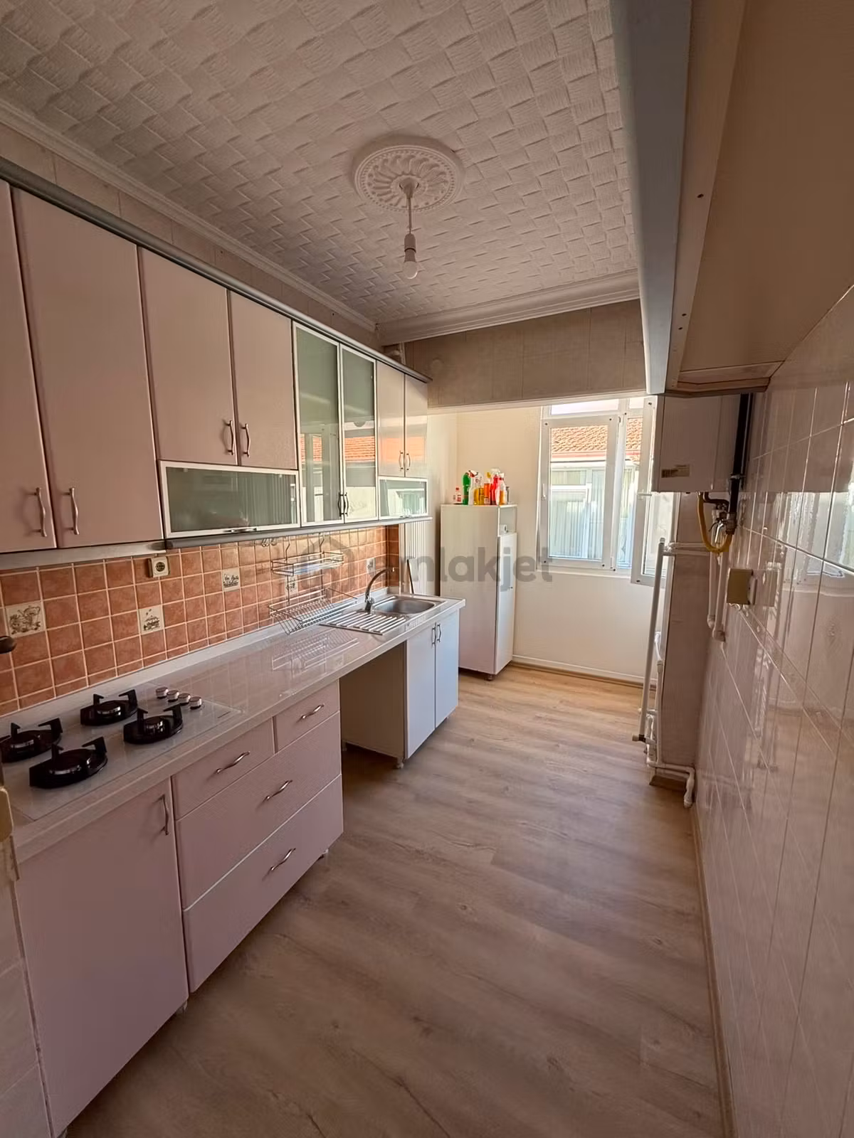 Sahibinden Cebeci’de Köşe Başı, Ön Cephe 3+1 Daire - 3