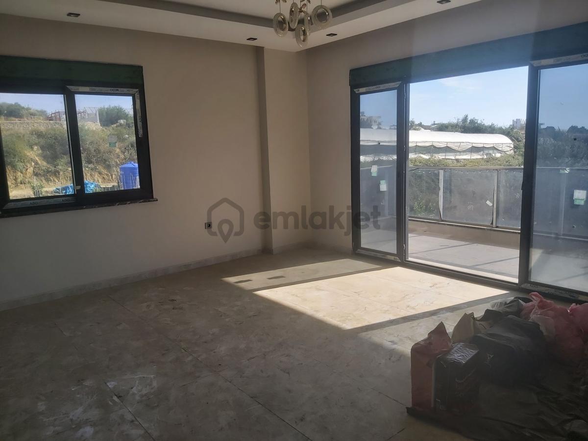 Sahibinden 2+1 Sıfır Kullanılmamış Denize Ve Caddeye Yakın Daire - 4