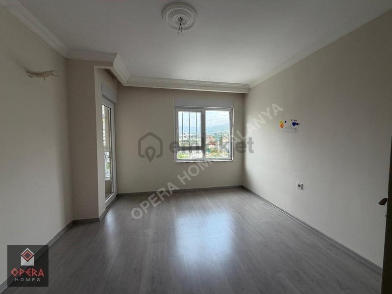 Mahmutlar Mahalesinde Geniş 2+1 Eşyasız Daire - 21