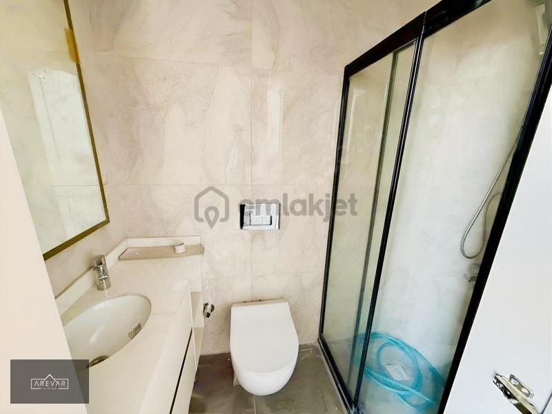 Arevar'dan Yamaçtepe'de Satılık Geniş 4.5+1 Lüks Daire - 24