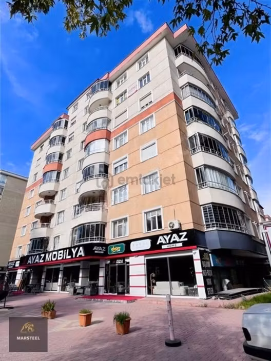 Marsteel'den Fetih Caddesine Cephe Geniş 3+1 Daire