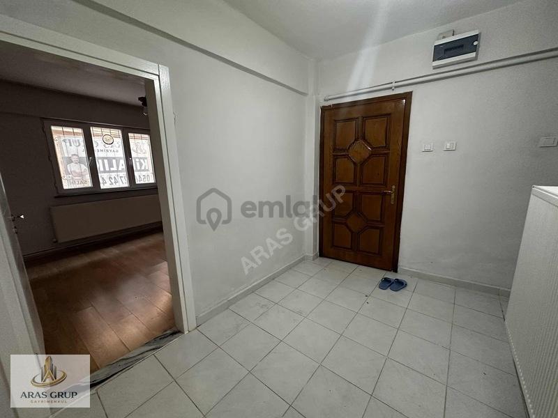 Hüdavendigar'da Kiralık Giriş Kat Daire - 13
