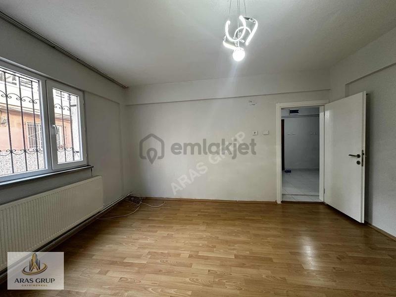 Hüdavendigar'da Kiralık Giriş Kat Daire - 9