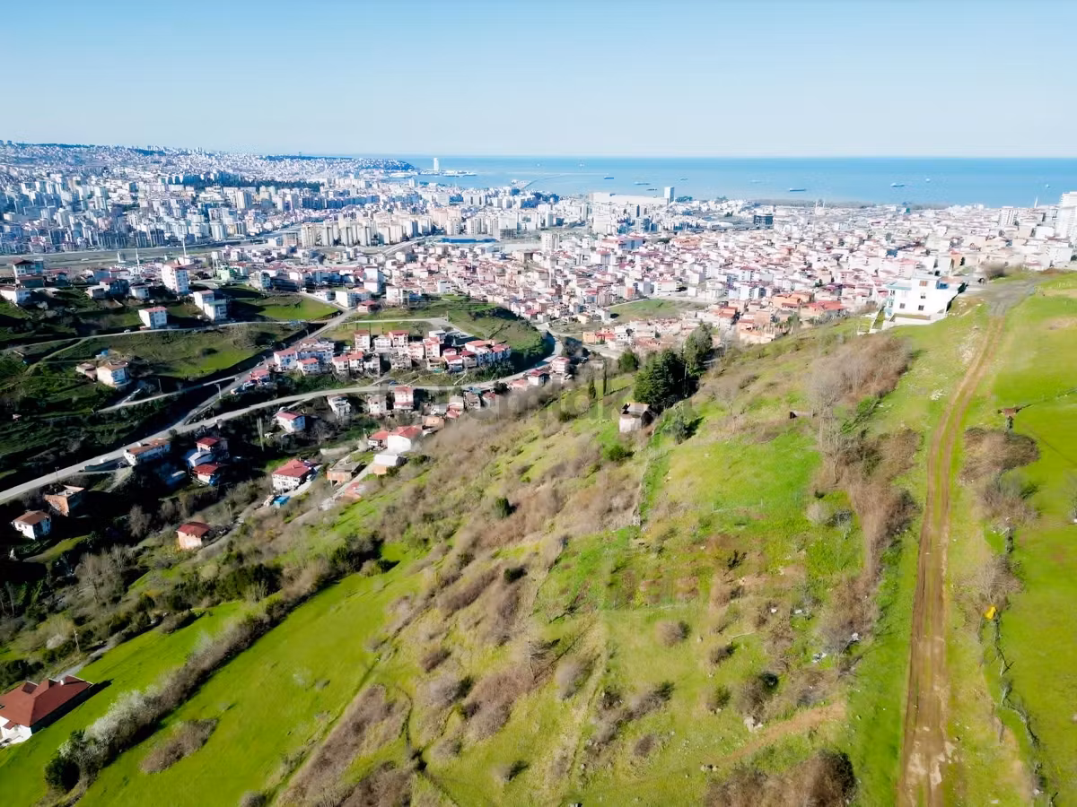 Şehir Manzaralı 6 Kata İmarlı Arsa - 5