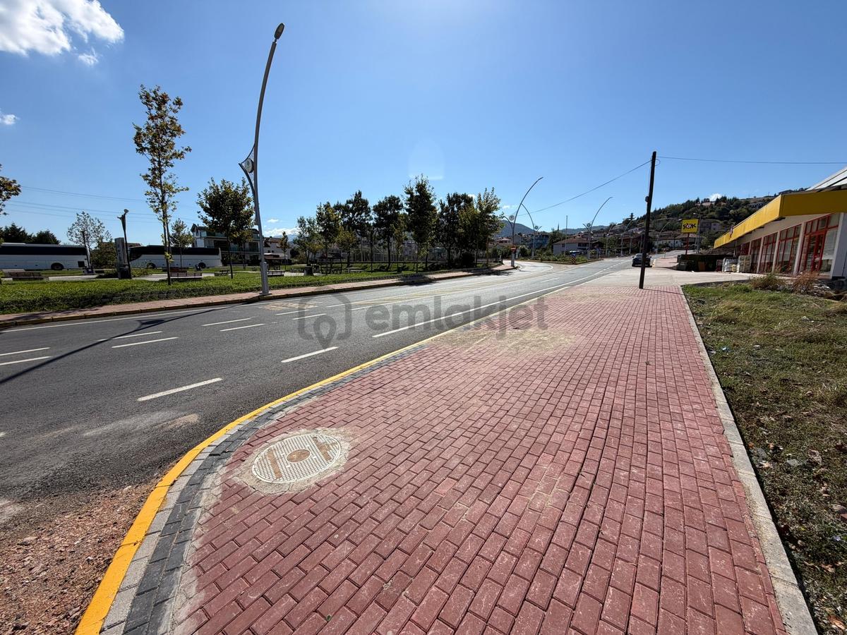 Başiskele Yeniköy'de 339m2 Cadde Üzeri %30 İmarlı Arsa - 5