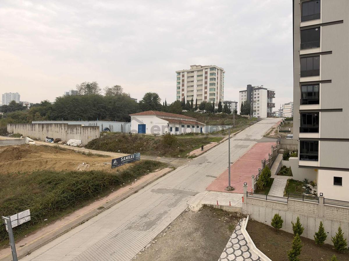 Alaçam Caddesine 2.bina Ara Kat Ön Cephe 3+1 Daire - 25