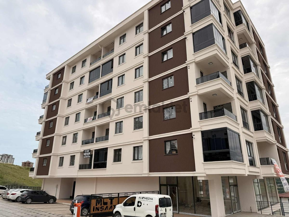 Alaçam Caddesine 2.bina Ara Kat Ön Cephe 3+1 Daire - 33