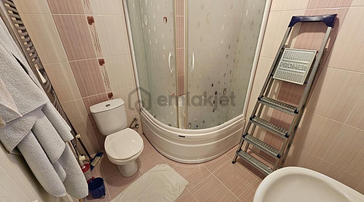 Cadde Üzerinde Asansörlü Geniş M2 3+1 Kiralık Daire - 18