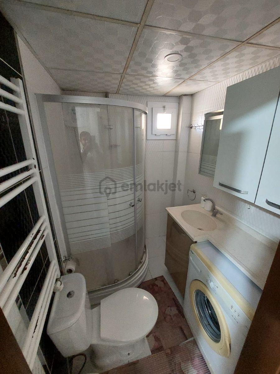 Konut Emlaktan Esyalı Balkonlu 1+1 Kiralık Daire - 11