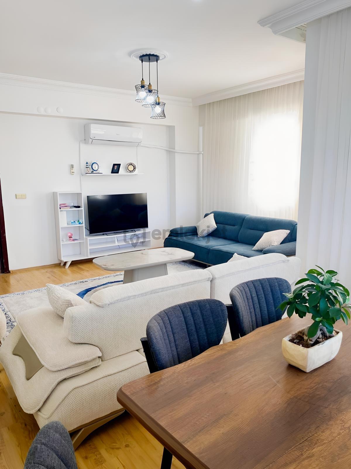 Sütçüler Caddesi 3+1 Ayrı Mutfak Ferah Satılık Daire - 2
