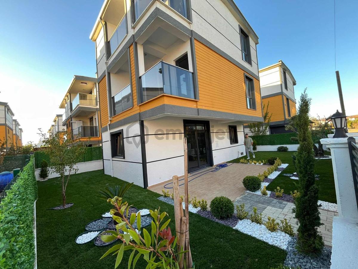 #mega Yapı# Denize 100 M Kaliteli Yaşam Sunan 4+1 Villa - 5