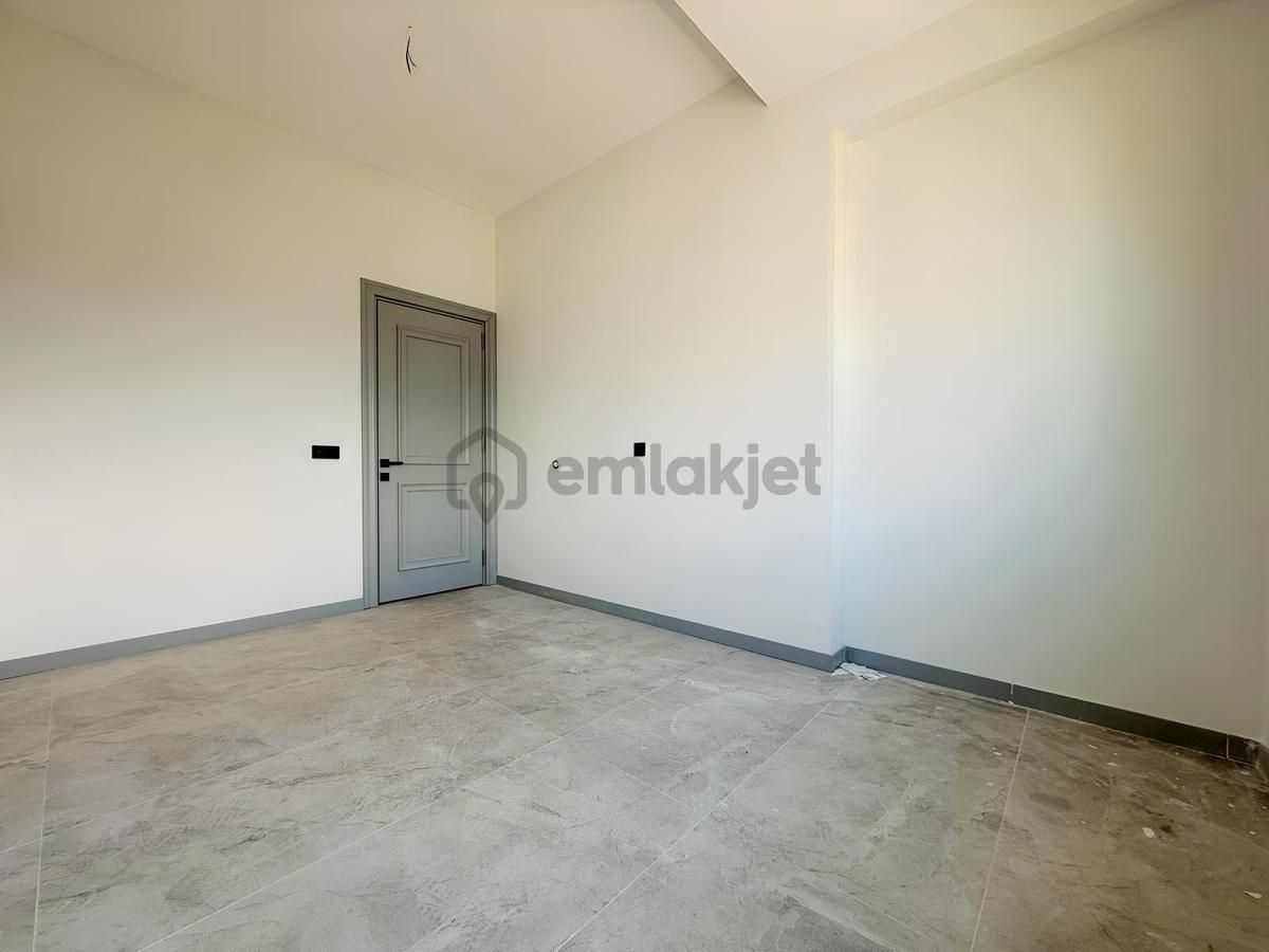 Demirler'den Şemikler'de Ebeveyn Banyolu 3.5+1 Satılık Daire - 9