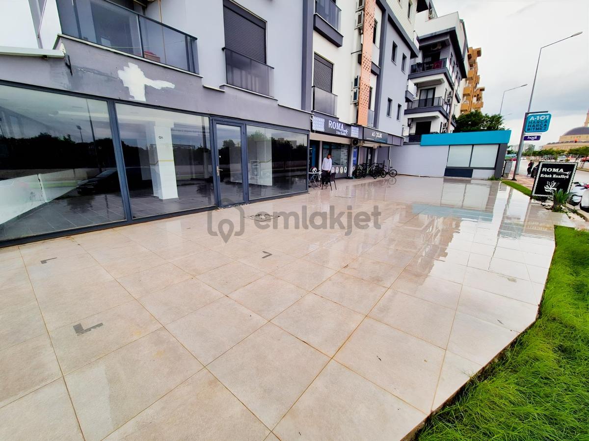 Konyaaltı Pınarbaşında Cadde Üzeri Kiralık İşyeri