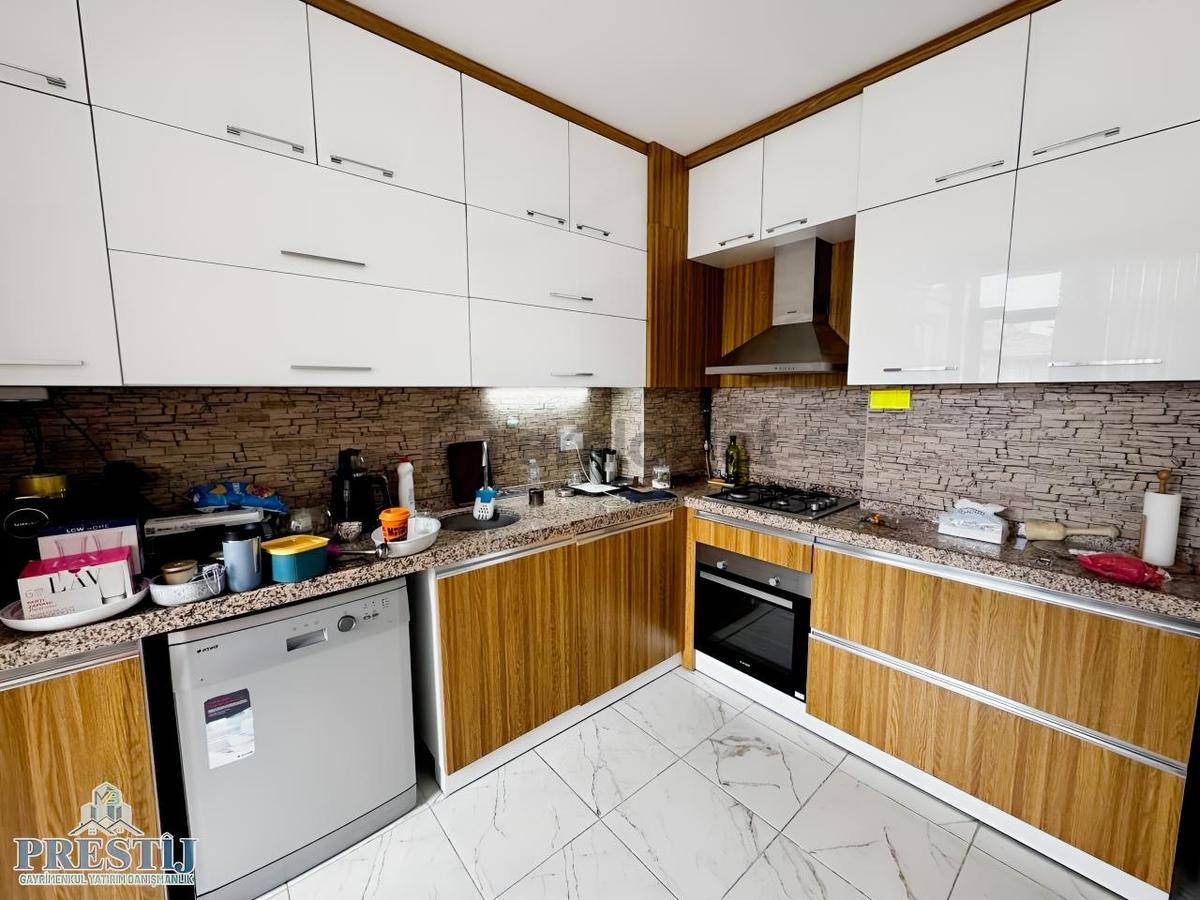 Şehir Merkezinde 3+1 130m² Otoparklı Kiralık Daire - 13