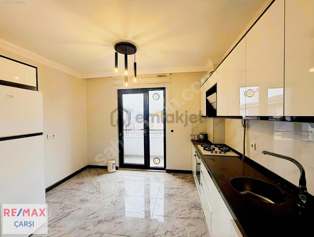 Başiskele Döngel Satılık 4+1 Deniz Manzaralı Daire - 2