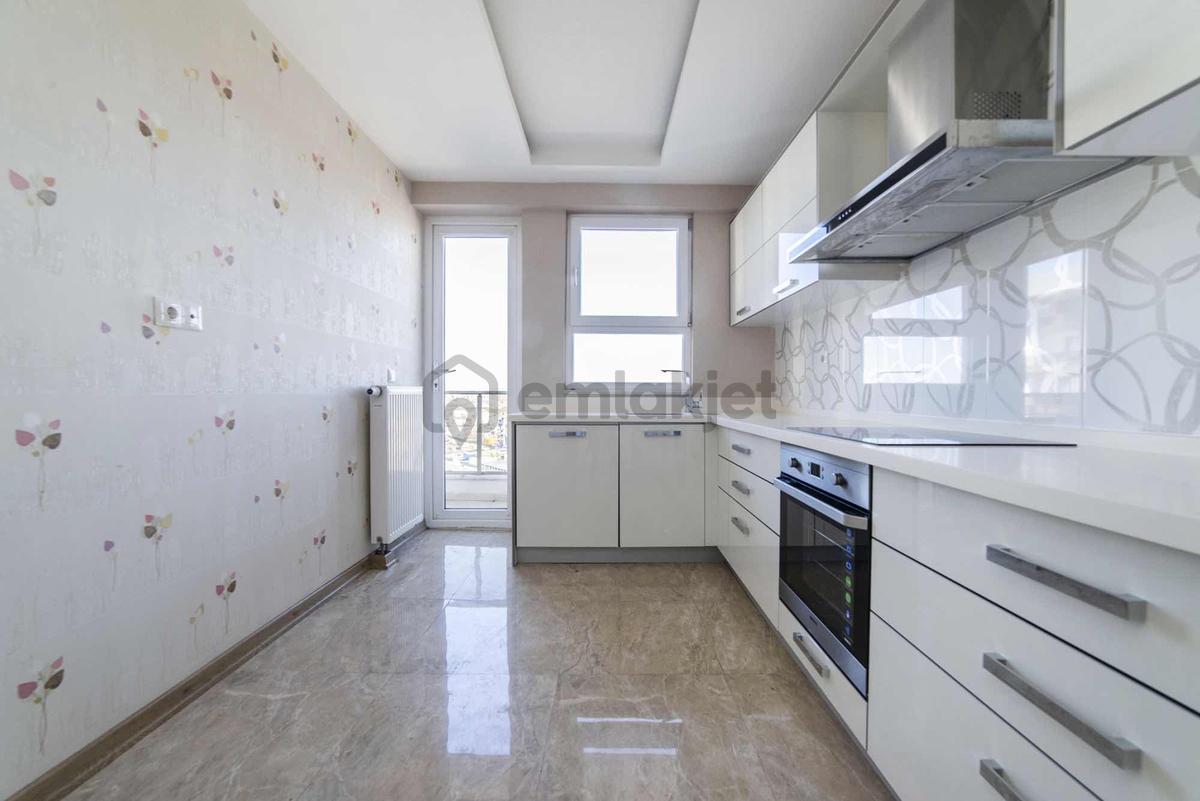 Prestij Modern'de Kiralık 3+1 Kapalı Mutfak Manzaralı - 18
