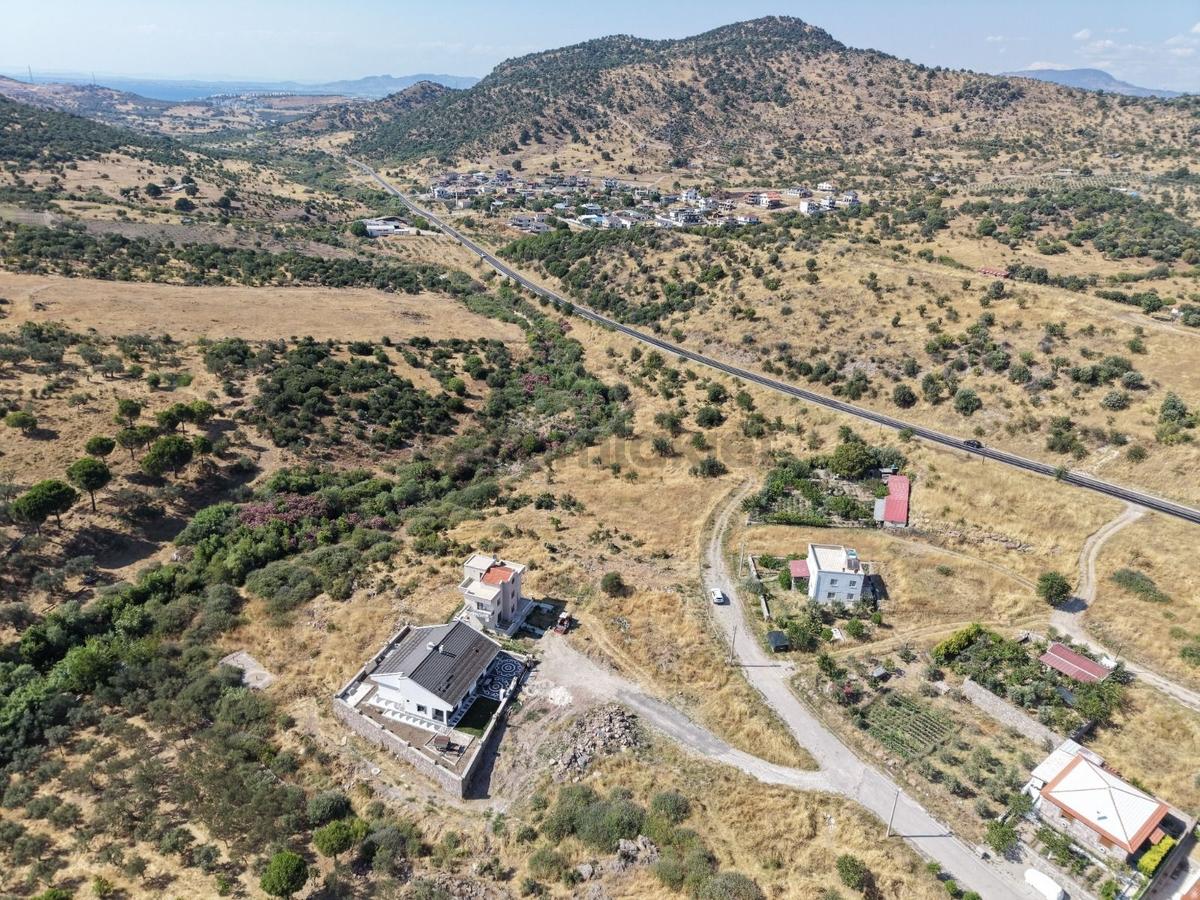 Dikili Esentepe'de Konut İmarlı 2 Satılık Arsa - 3