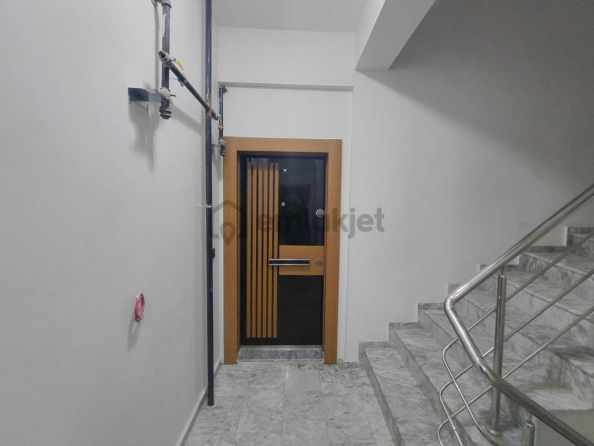 Bayraklı Şehir Hastanesine Yakın 2+1 Kiralık Daire - 5