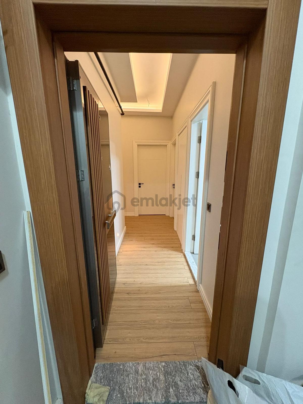 Bayraklı Şehir Hastanesine Yakın 2+1 Kiralık Daire